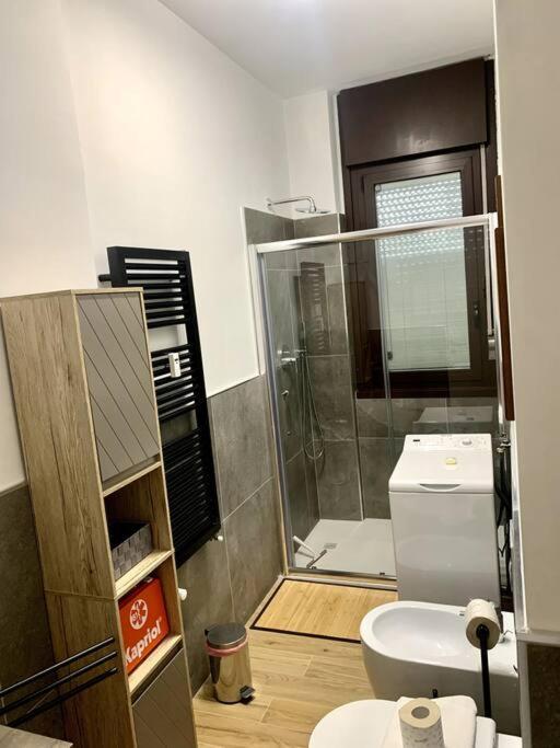 Appartamento Con Terrazzo Sui Tetti Milanesi 외부 사진